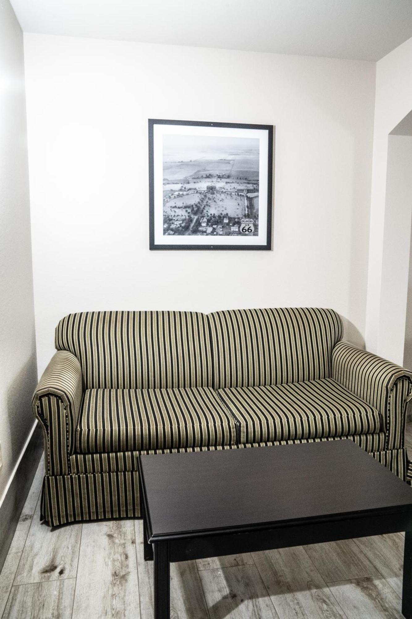 Weatherford Lucille'S Hotel מראה חיצוני תמונה
